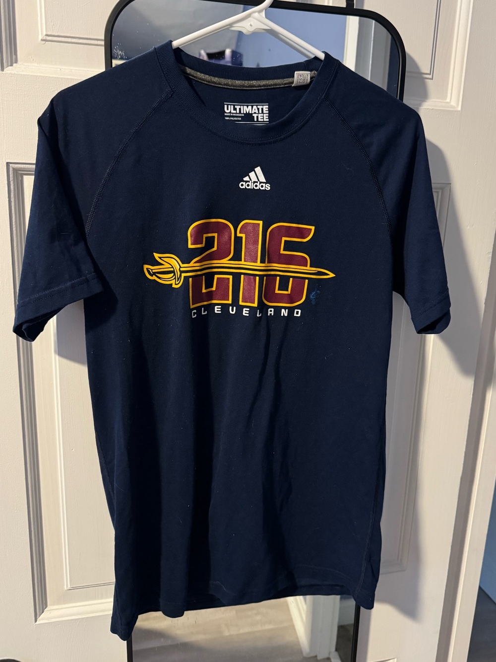 Adidas Cleveland Cavaliers shirt